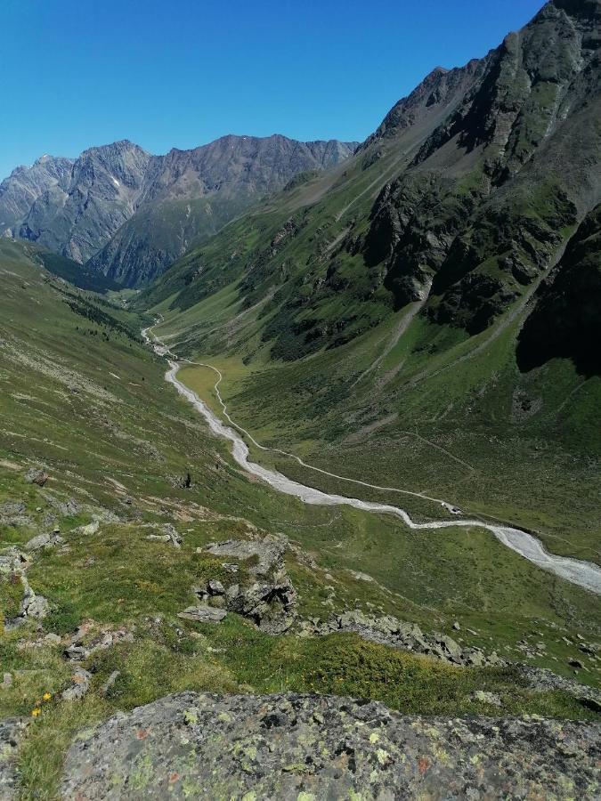 Hanslers Hof Arzl im Pitztal Exteriér fotografie